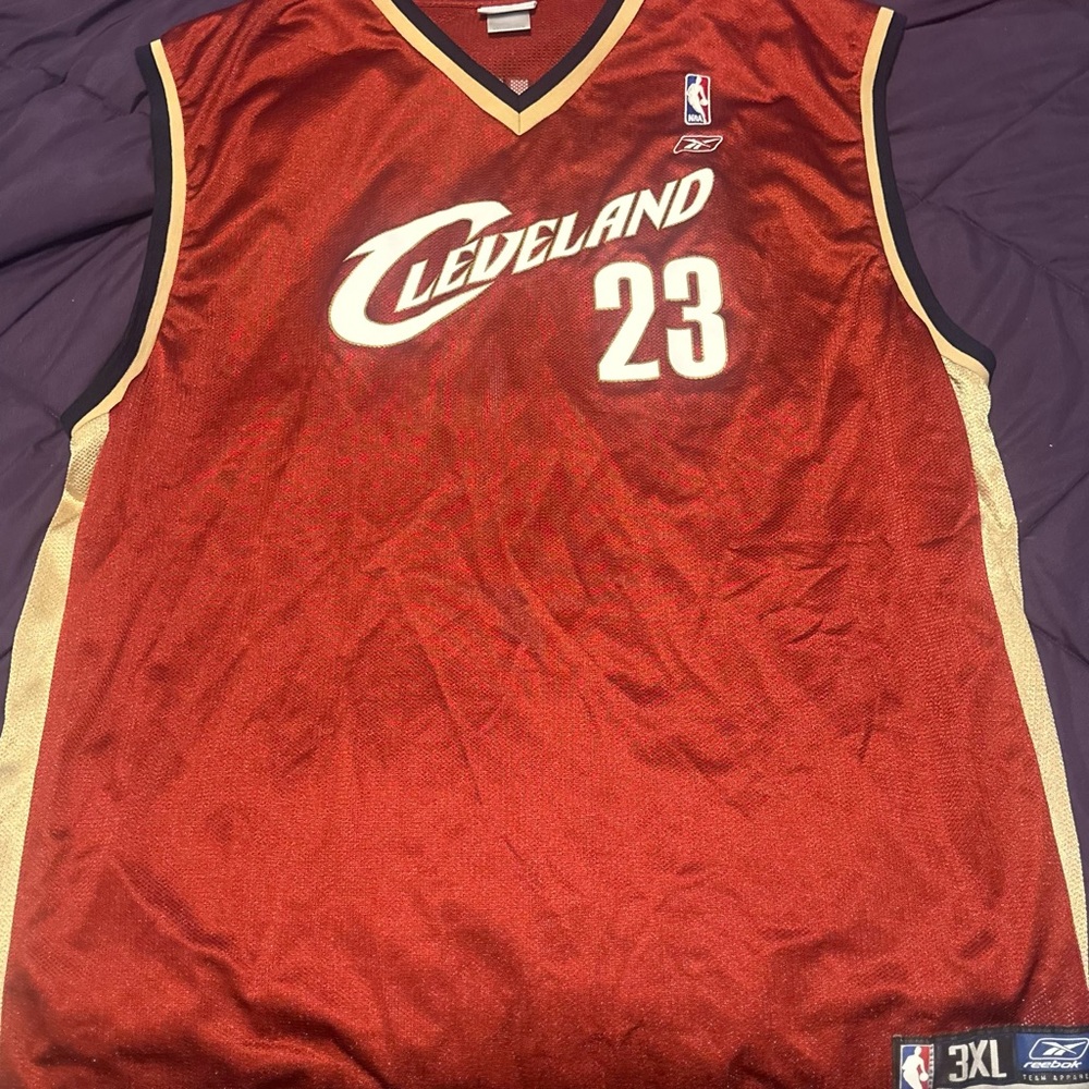 Cleveland Cavaliers LeBron James Jersey